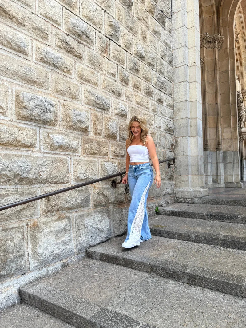 Lace Line Flare Jeans