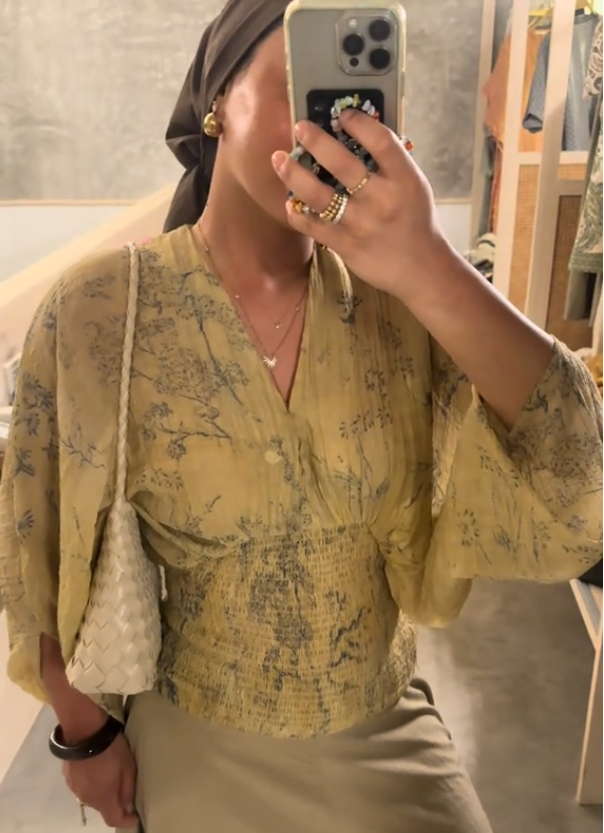 Flowing Silhouette Top