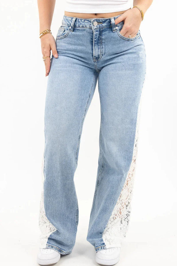 Lace Line Flare Jeans